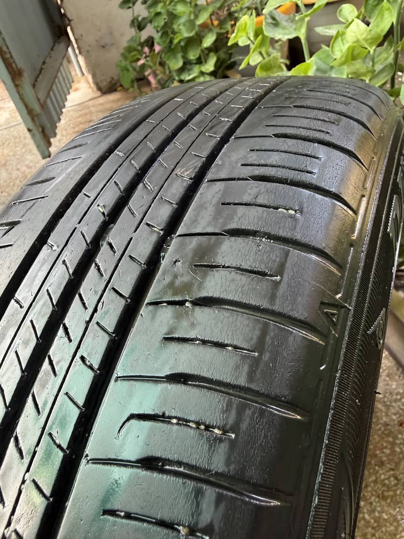 Dunlop Tyre Set 8