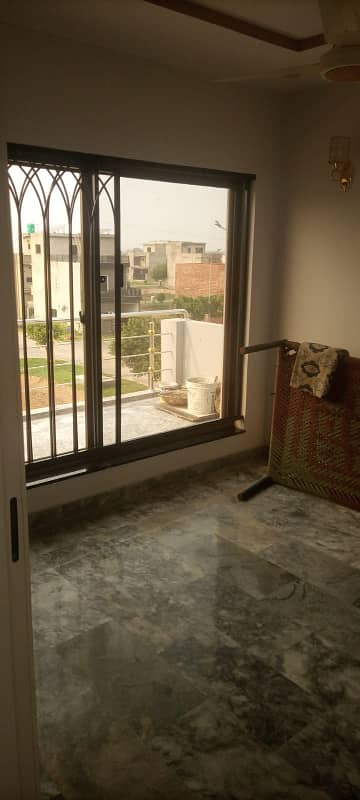 5 MARLAS HOUSE FOR SALE OVERSEAS BLOCK ON INSTALMENTS