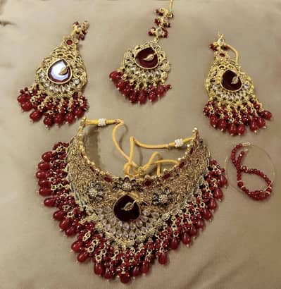Bridal set