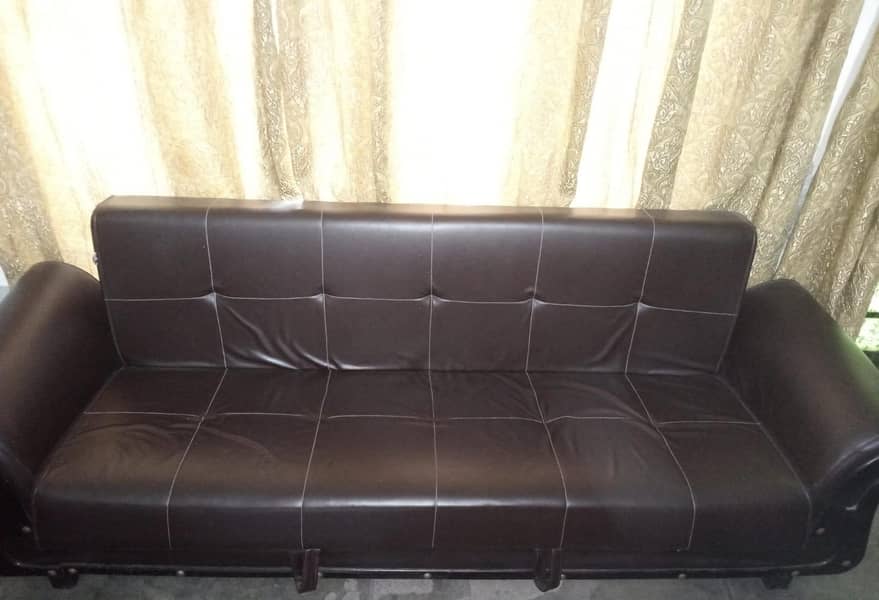 leather sofa cumbed 0