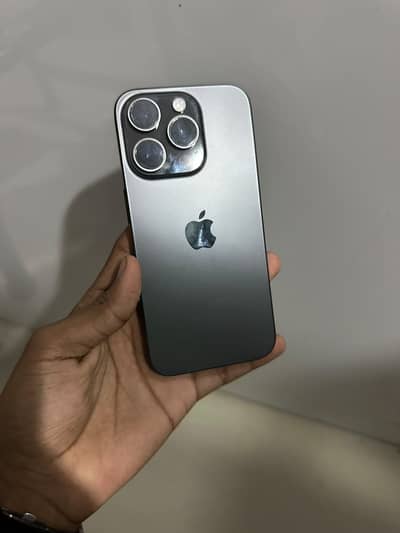 Apple iPhone 15 Pro