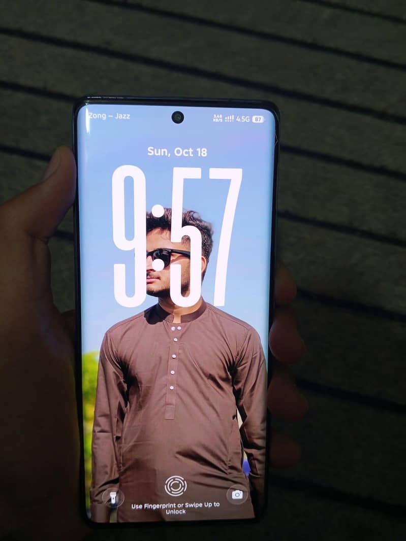 Tecno CAMON 30S 3