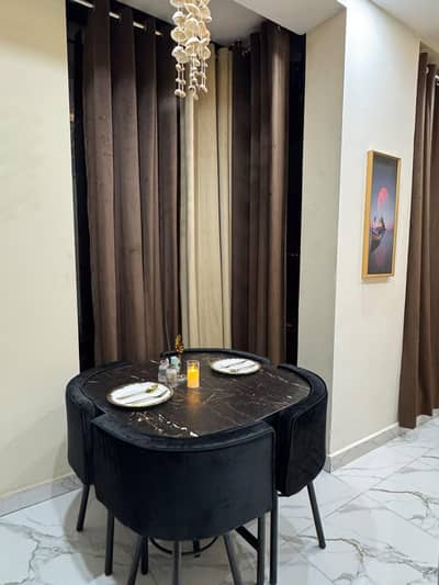 Dining table set