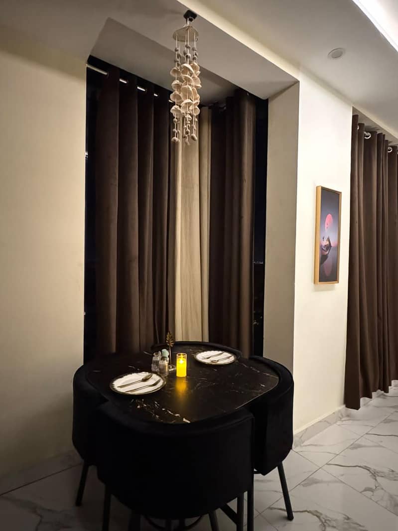 Dining table set 2
