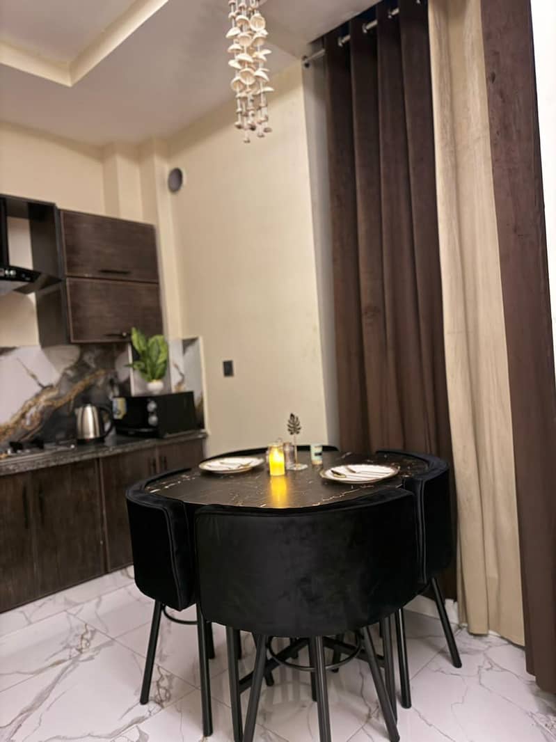 Dining table set 4