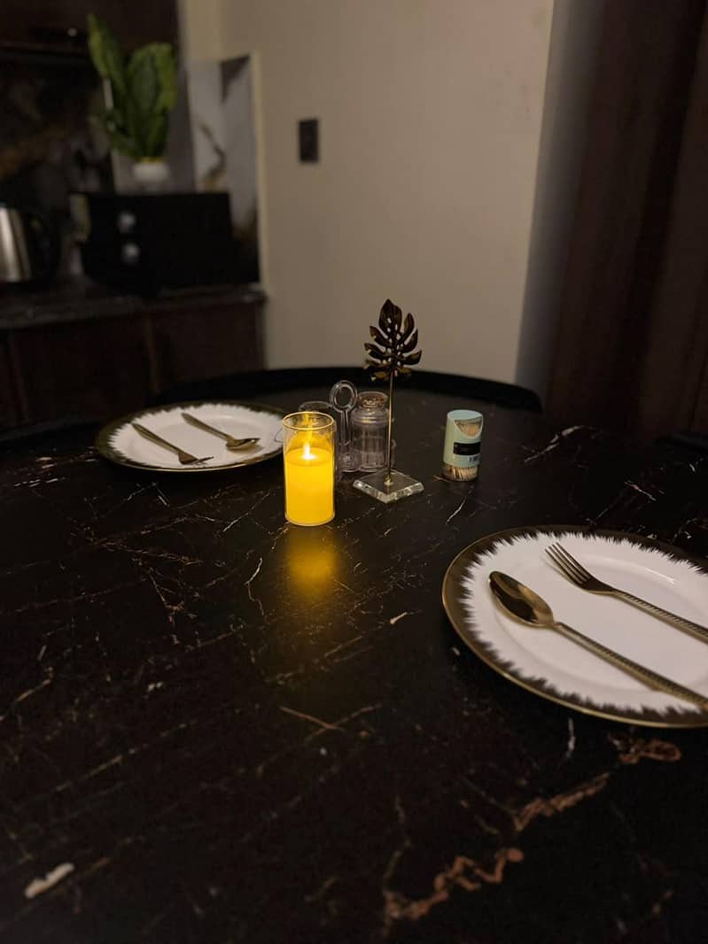 Dining table set 5
