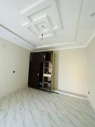 Family apartments available for rent pak Arab society