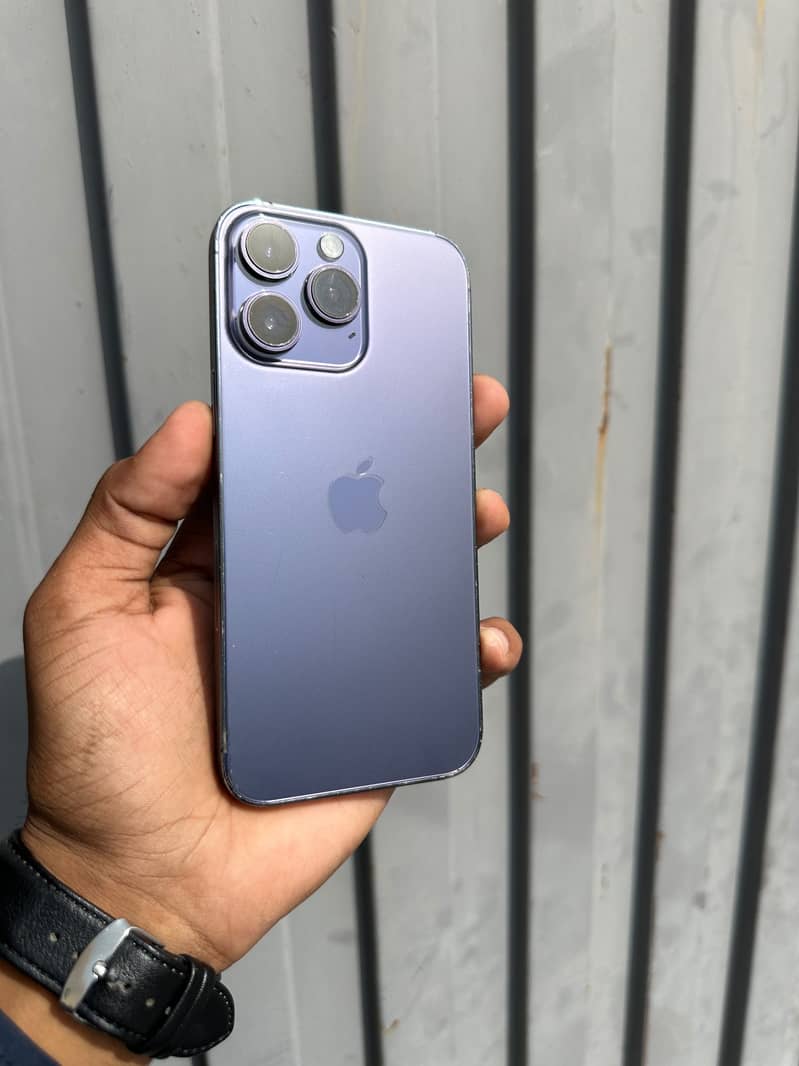 Apple iPhone 14 Pro Max 5