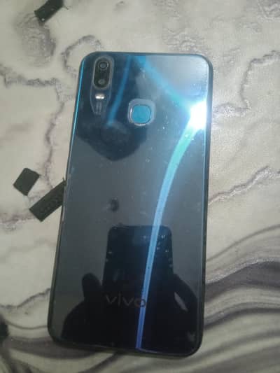 Vivo Y11