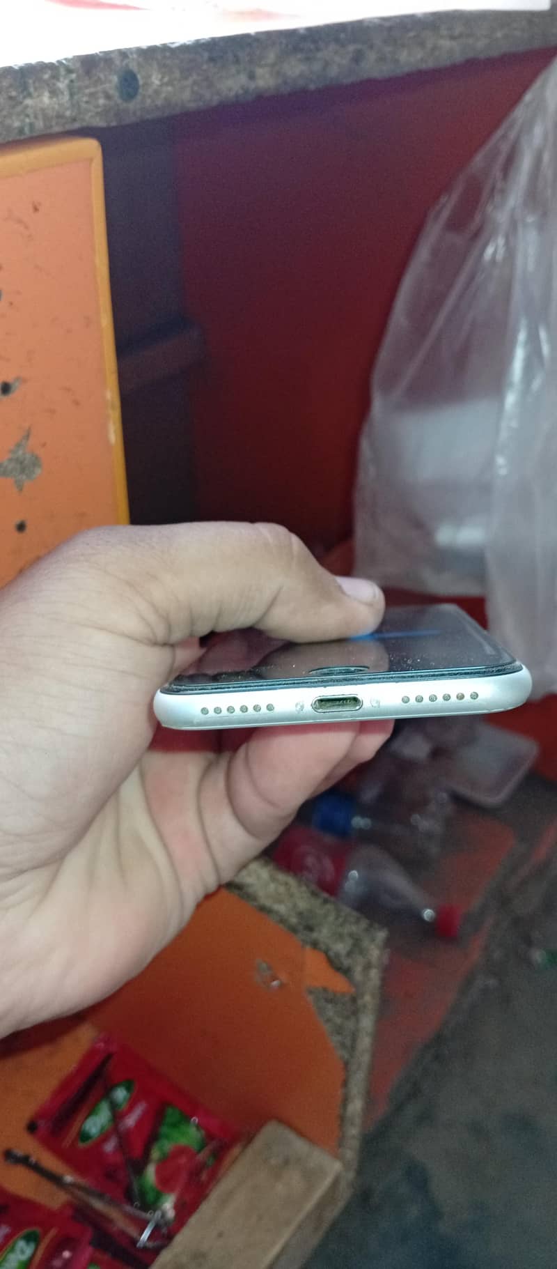 Apple iPhone SE 2020 7