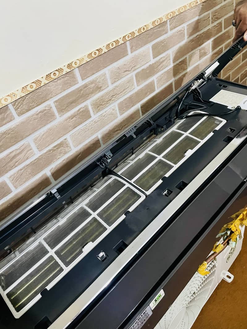 Air conditioner AC 5