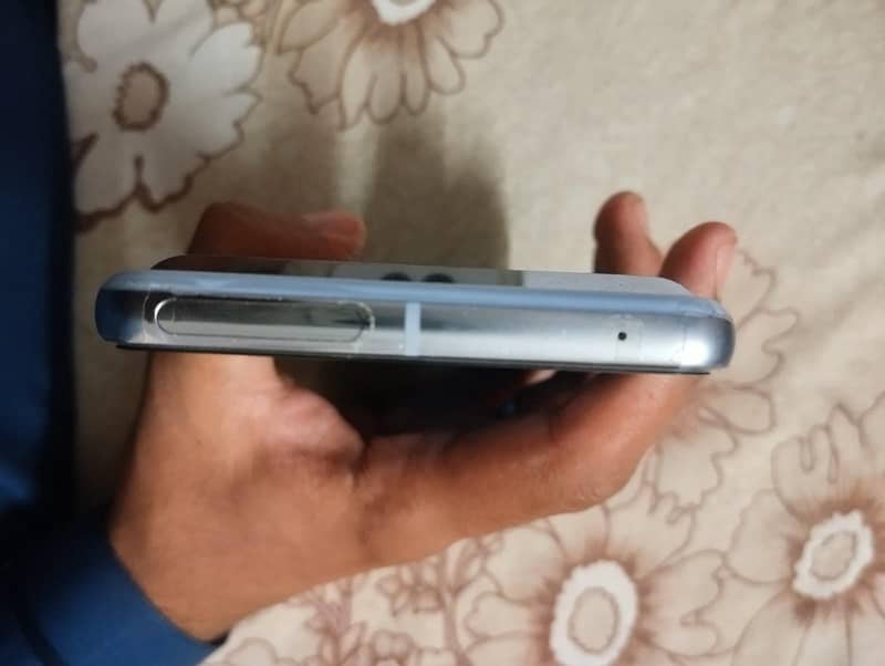 Google Pixel 8 Pro 2