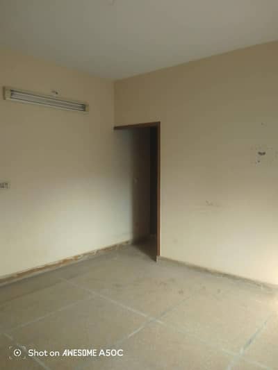 10 Marla Upper Portion Available For Rent