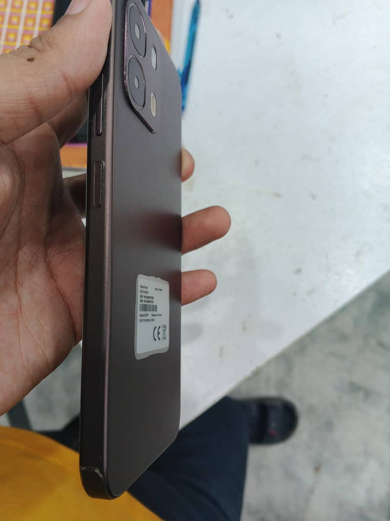 OPPO A6s 1