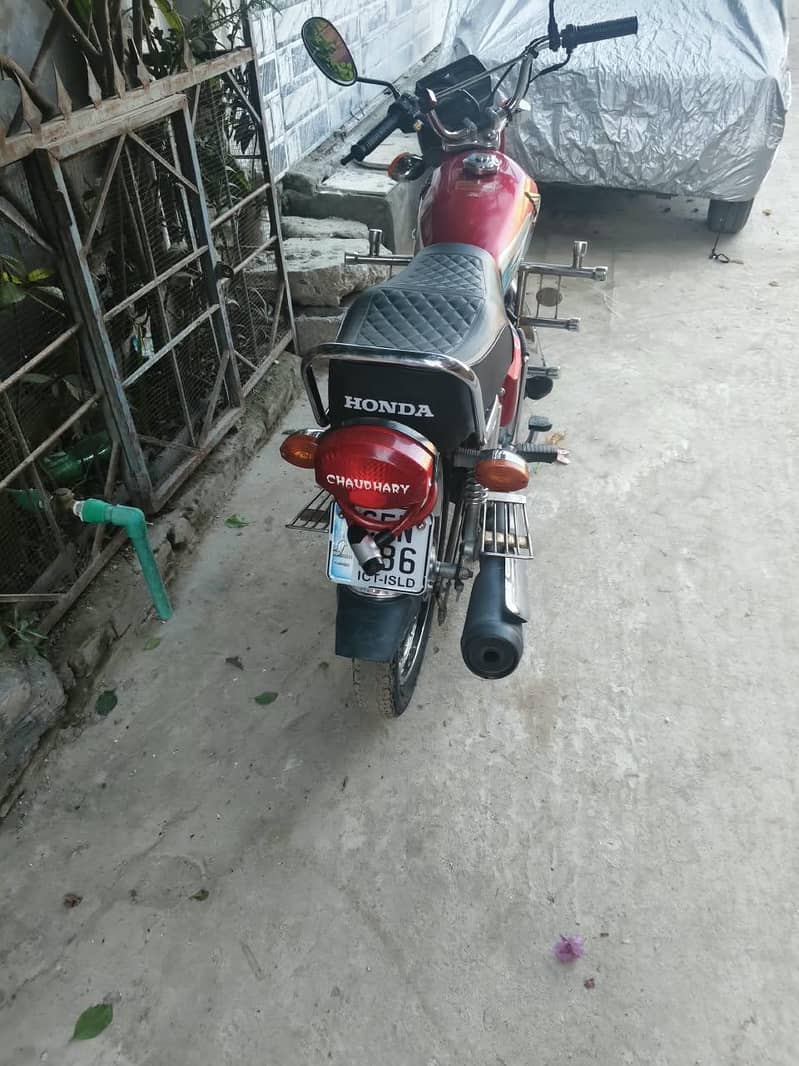 CG 125 2