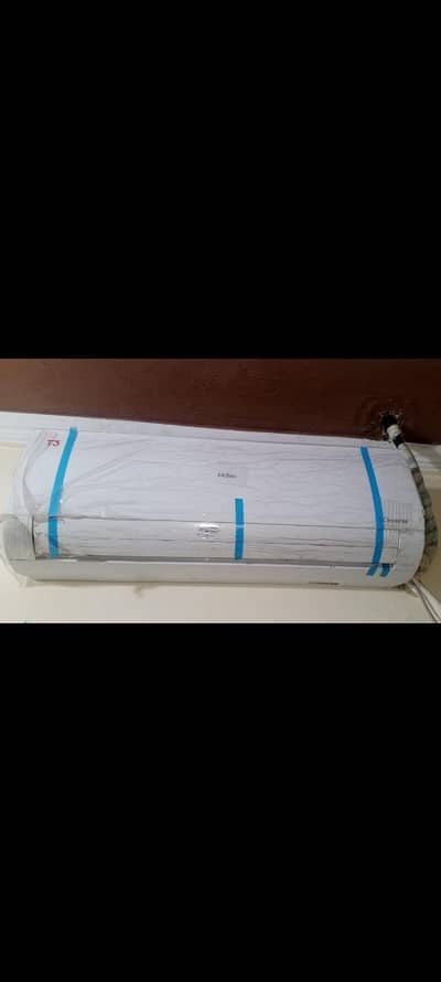 Haier AC 1.5 ton DC inverter heat and coal /0323/4811011/
