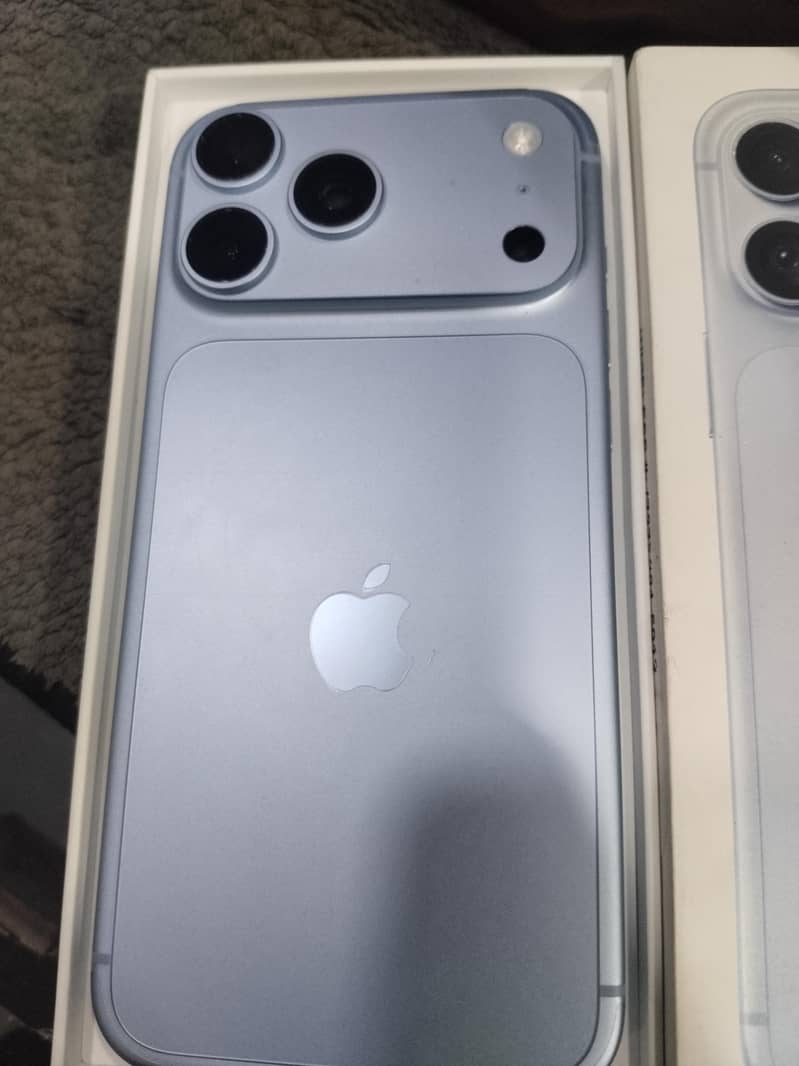 Apple iPhone 18 Pro Max 1