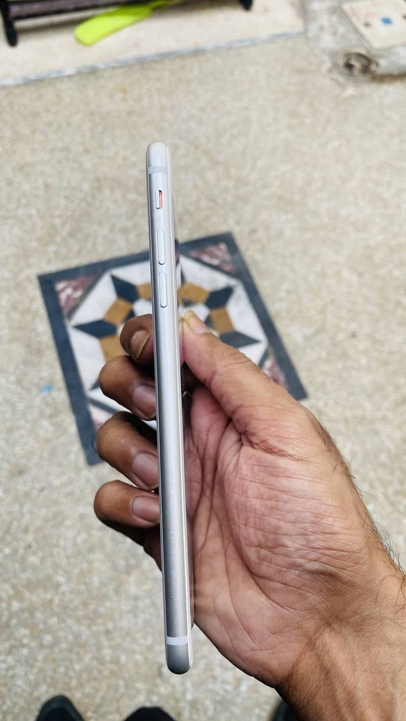 Apple iPhone 8 Plus PTA 3