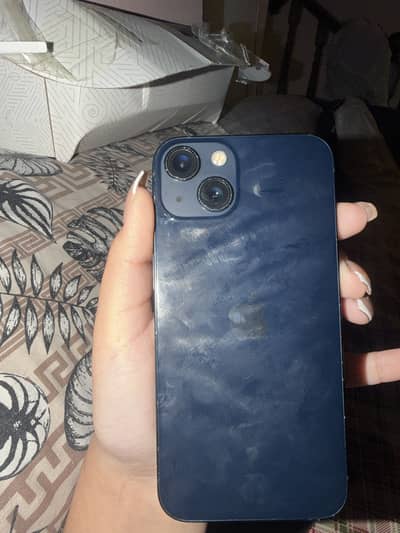 Apple iPhone 13