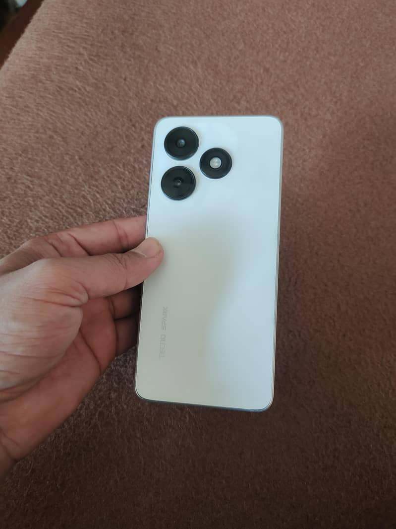 Tecno Spark 20C 0
