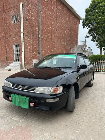 Toyota Corolla XE 1998 16v efi 1300cc automatic