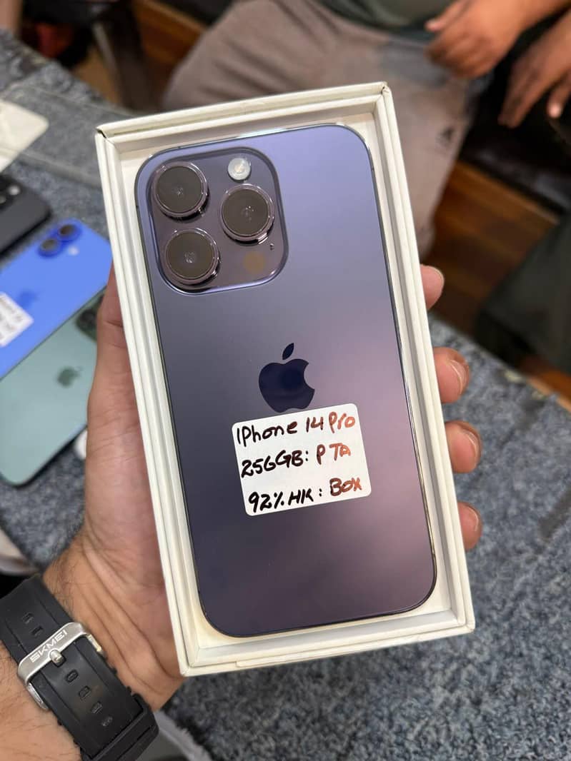 Apple iPhone 14 Pro 0