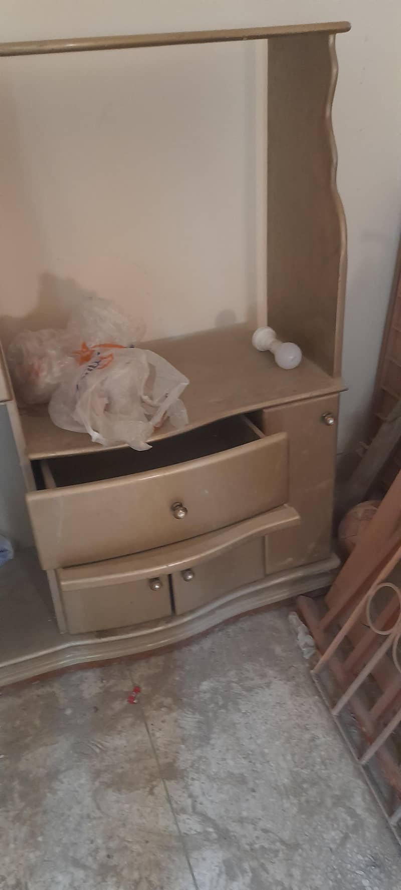 wardrobes 2