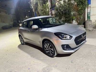 Suzuki Swift GLX CVT 2023