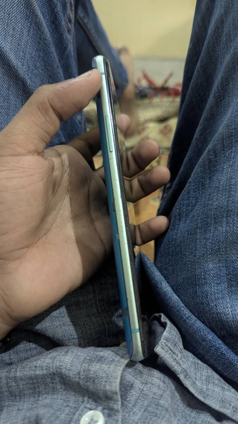 One Plus 8T 4