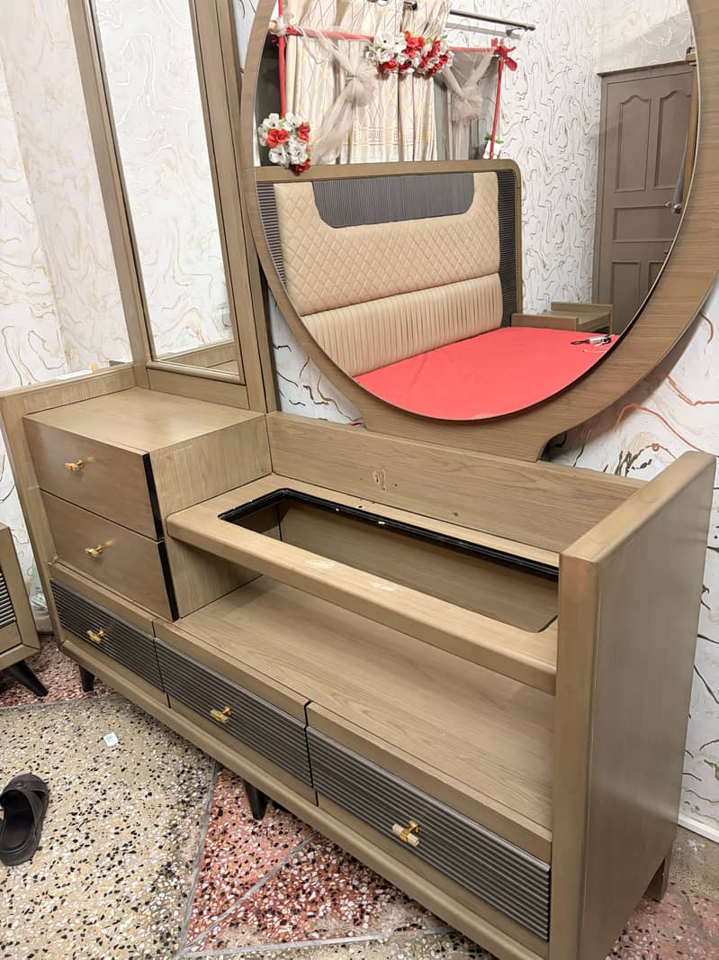 Bed Set with Cupboard 8