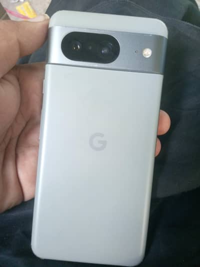 Google Pixel 8