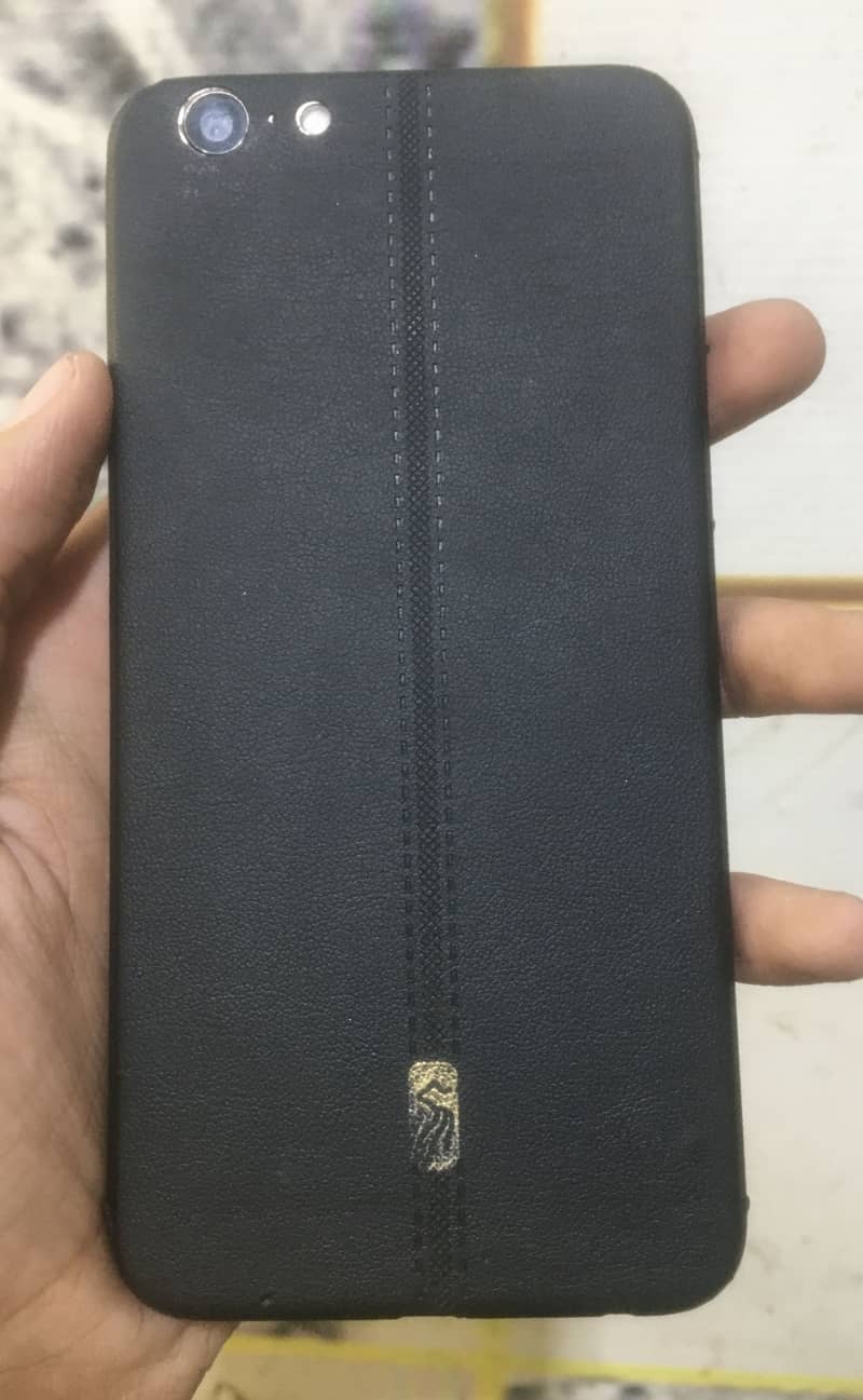 OPPO A57 0