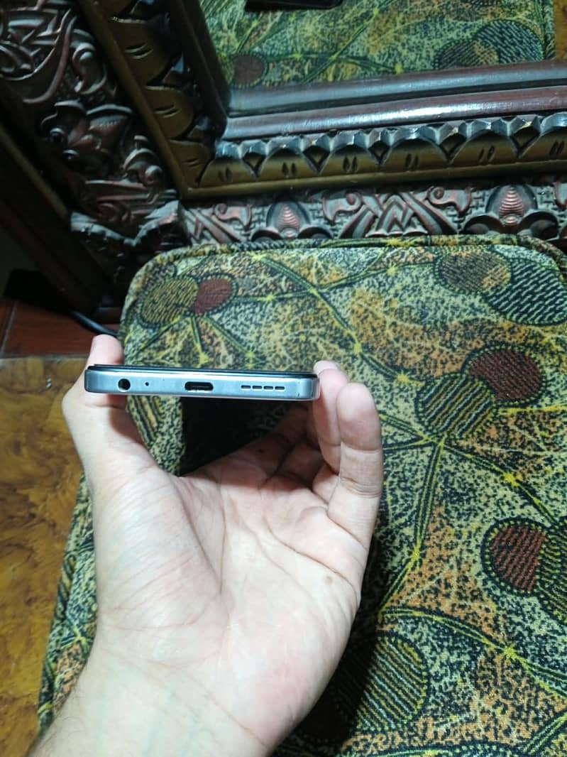 Infinix Smart 10 6
