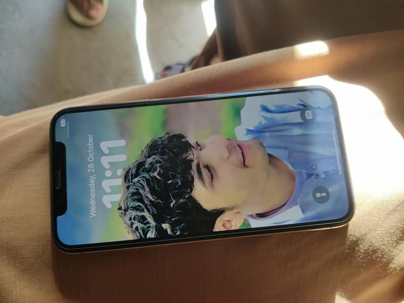Apple iPhone XS 2