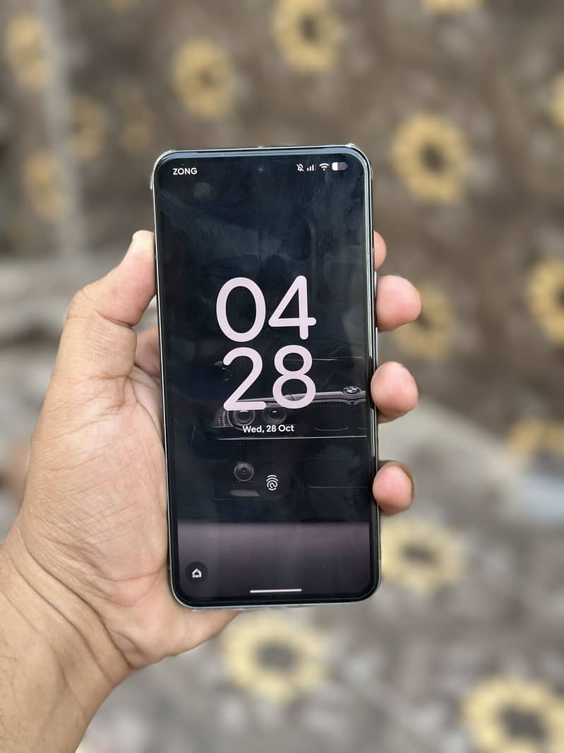Pixel 8 5
