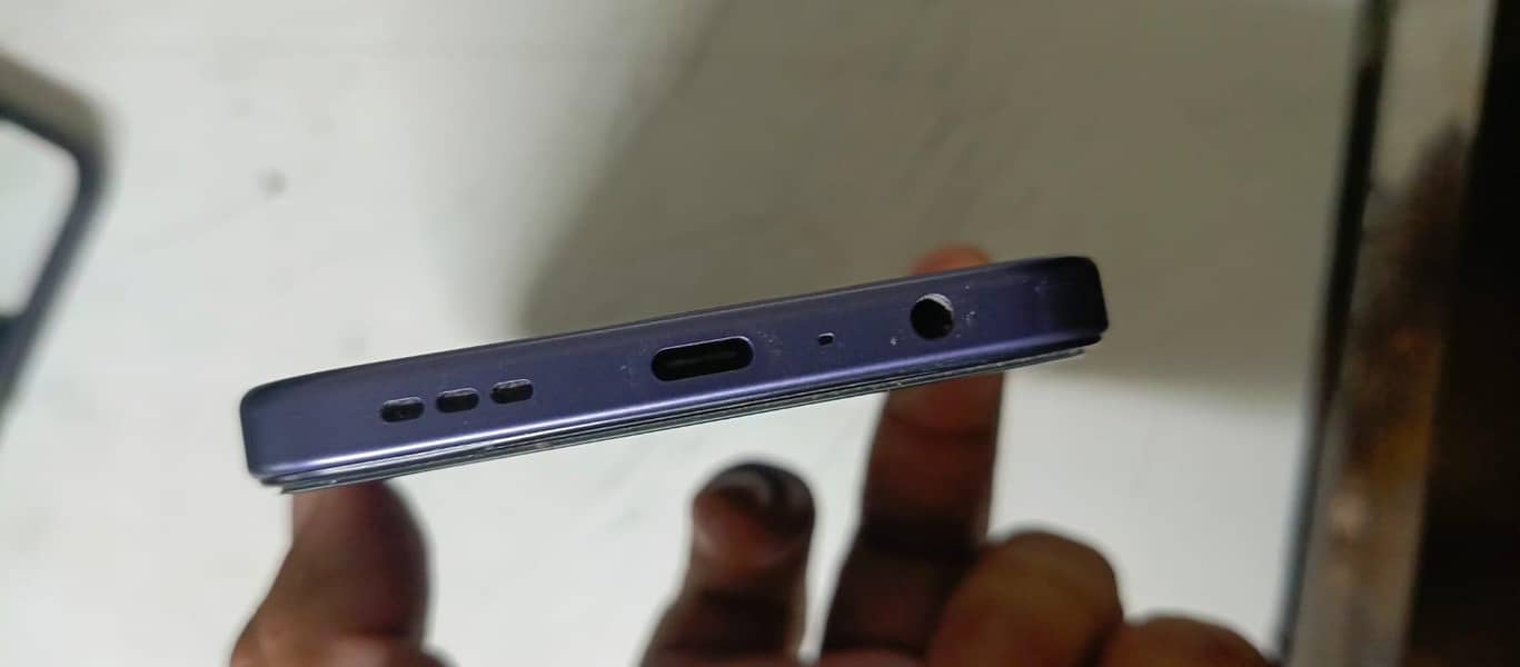 OPPO A6k 8+128GB 1 month used 2