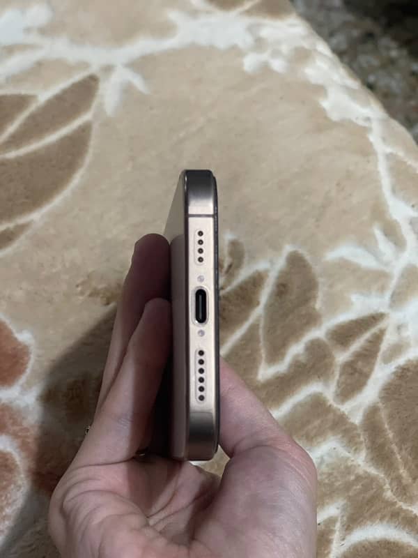 iphone 16 pro max non pta 3