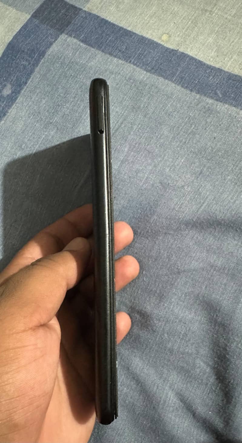 Samsung Mobile A02s 4