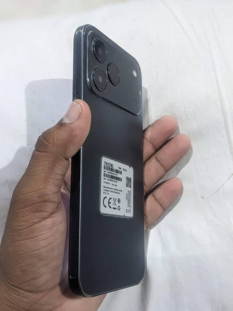 Tecno spark 50 2