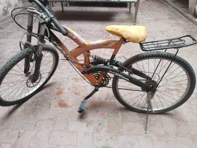 bicycle for sale. condition:9/10