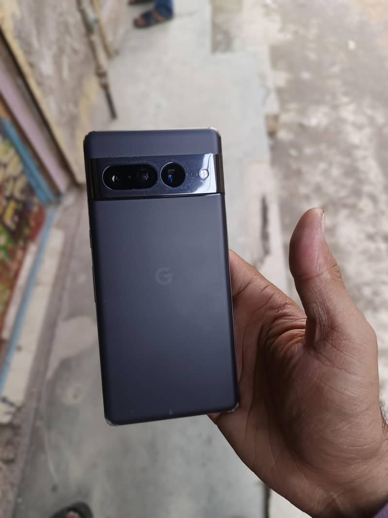 Google Pixel 7 Pro 2