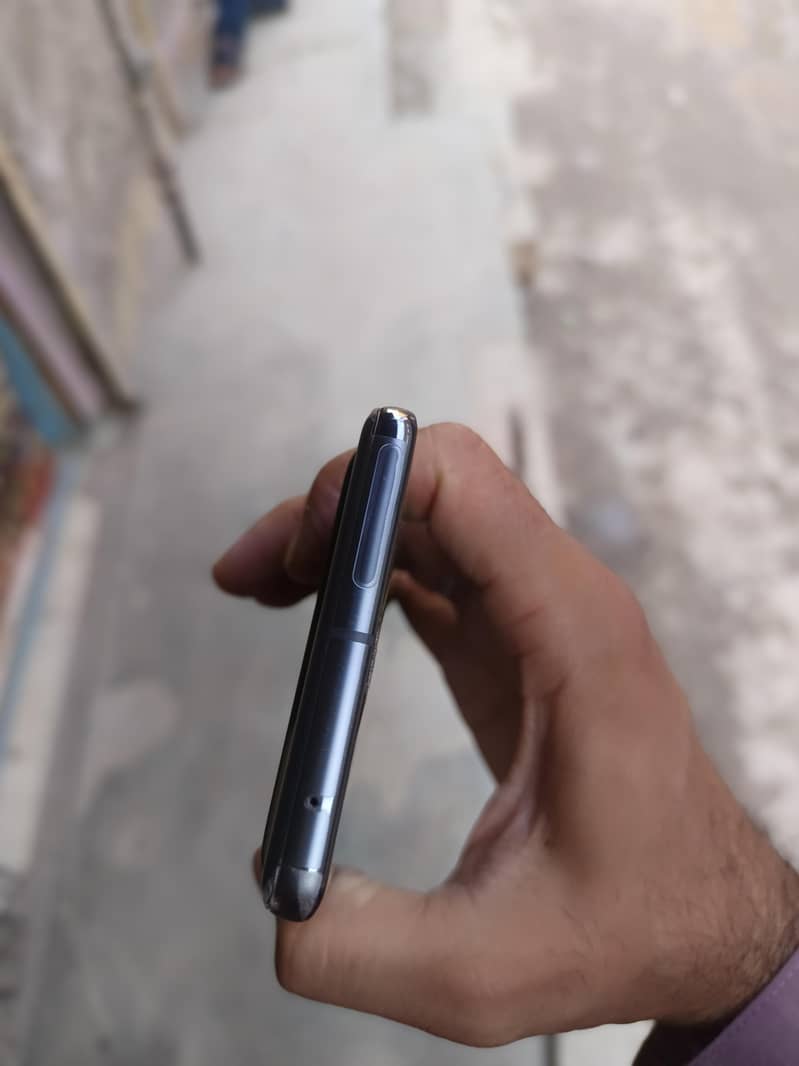 Google Pixel 7 Pro 6