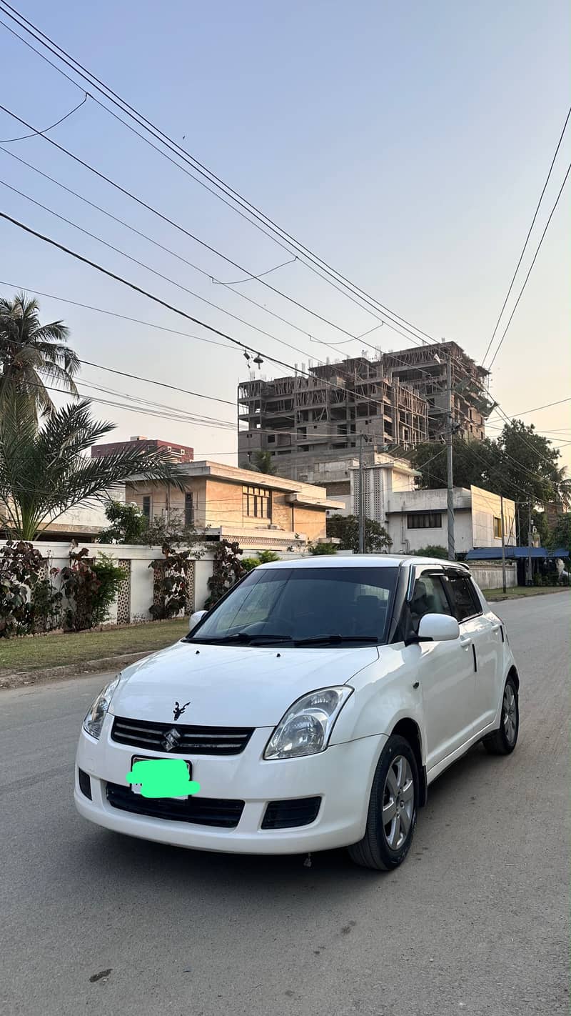 Suzuki Swift 2012 1