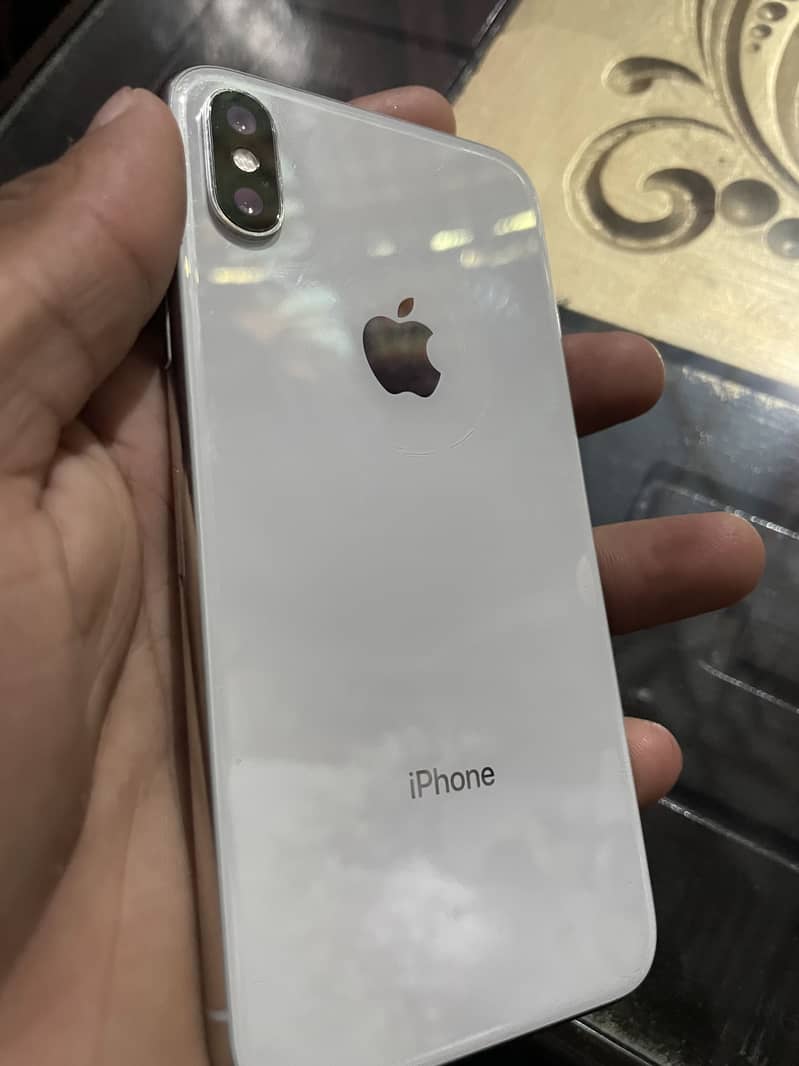 Apple iPhone X 1