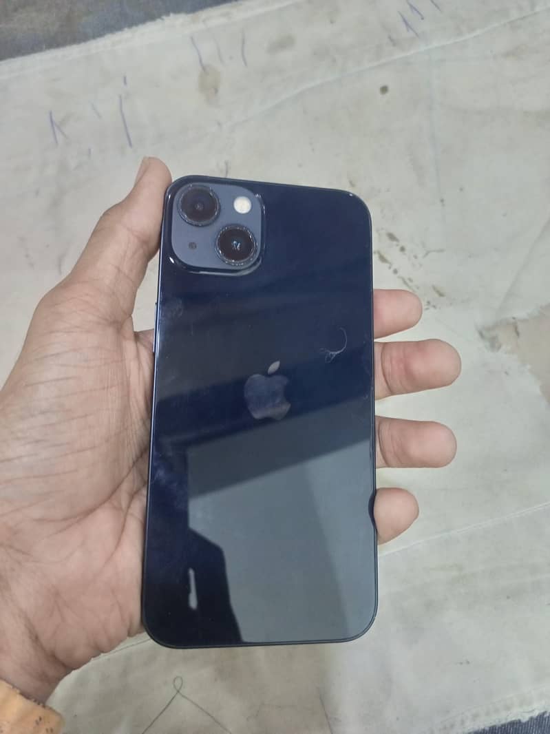 Apple iPhone 13 0