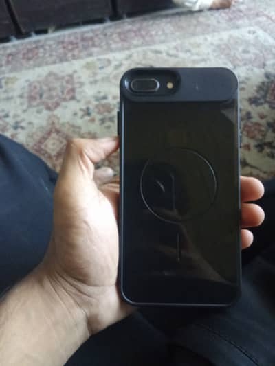 Apple iPhone 8 Plus. 10/10 256GB