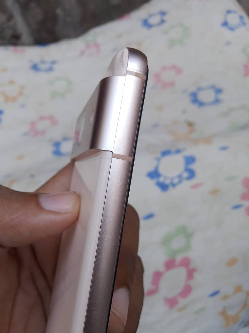 Google Pixel 8 1