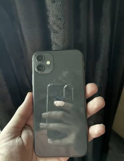 Iphone 11 water pack neat condition