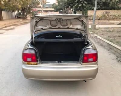 Suzuki Baleno 2004