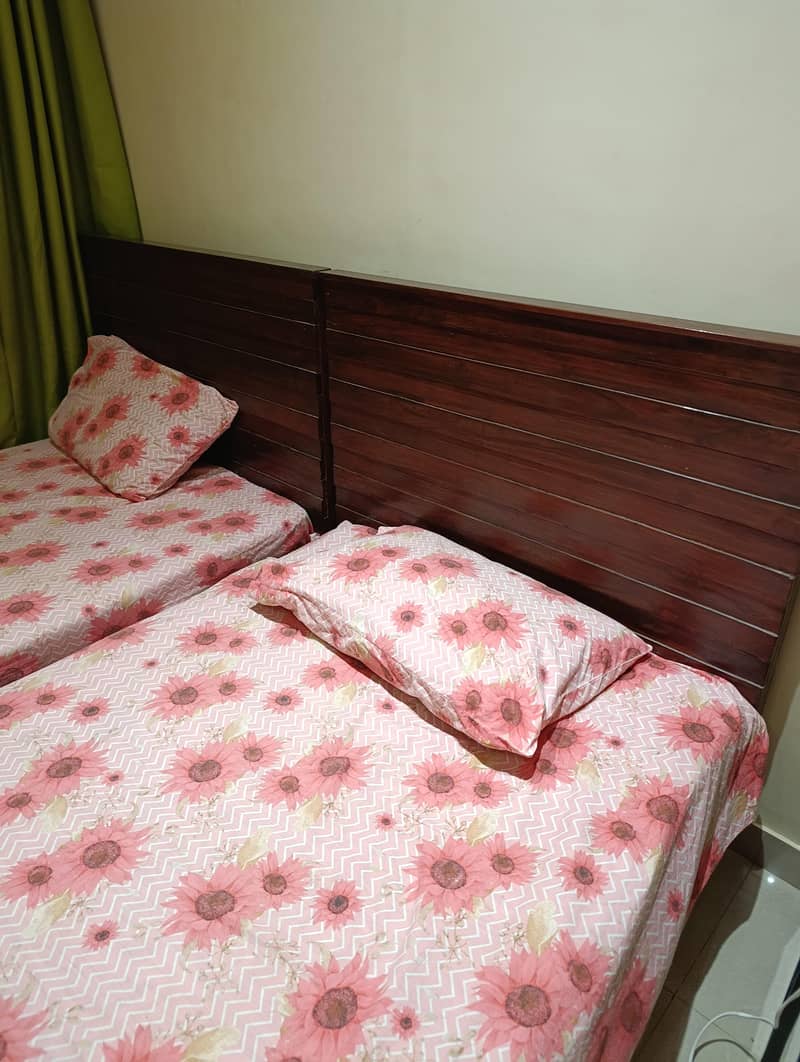 single bed with mattress 2